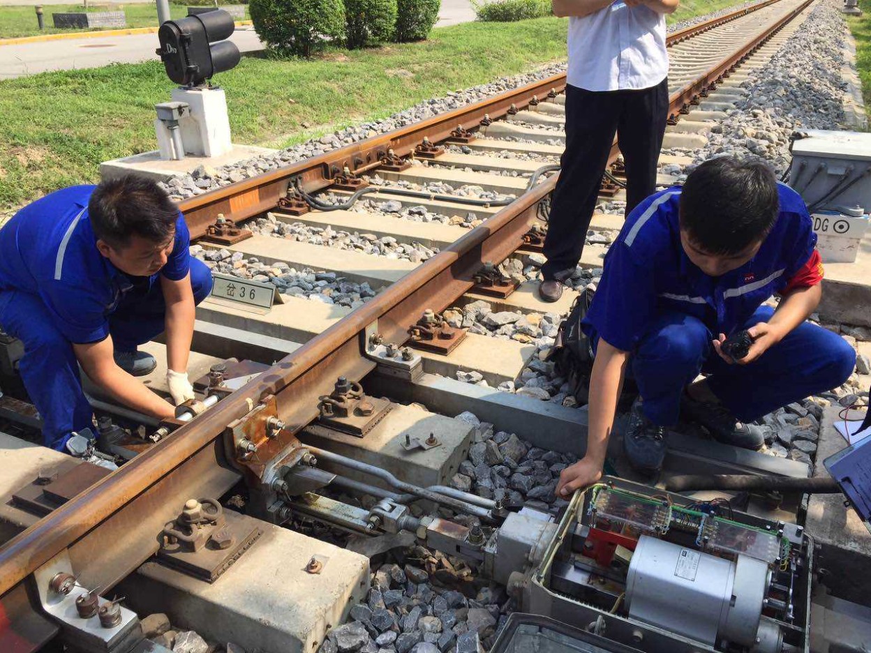 ZDJ9 Railway Switch Machine