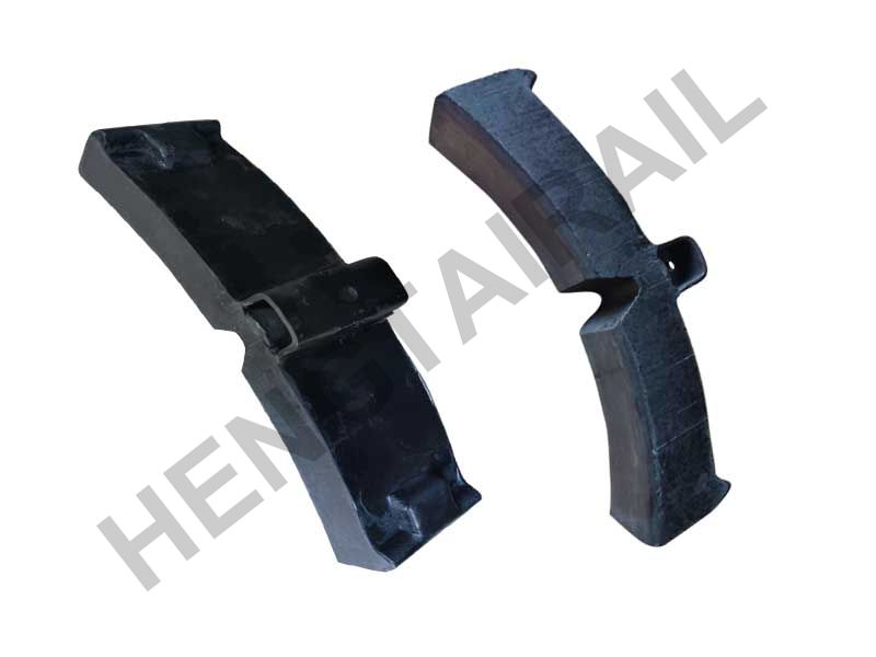 Railay locomotive low friction composition brake shoes 